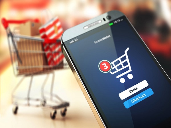 [eMarketer] Ecommerce shoppers are moving to mobile